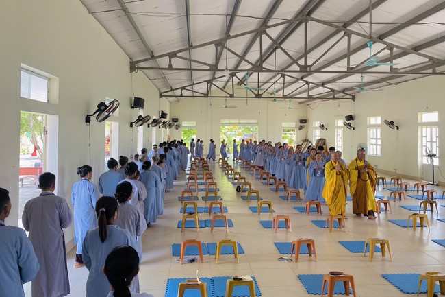 One - Day Practice at Dong Cao pagoda, Thanh Hoa
