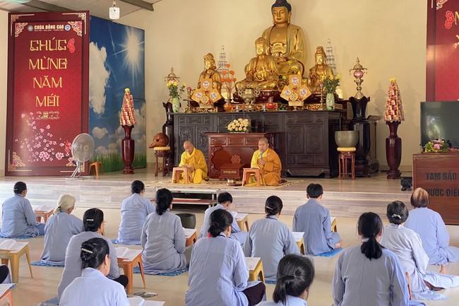 One - Day Practice at Dong Cao pagoda, Thanh Hoa