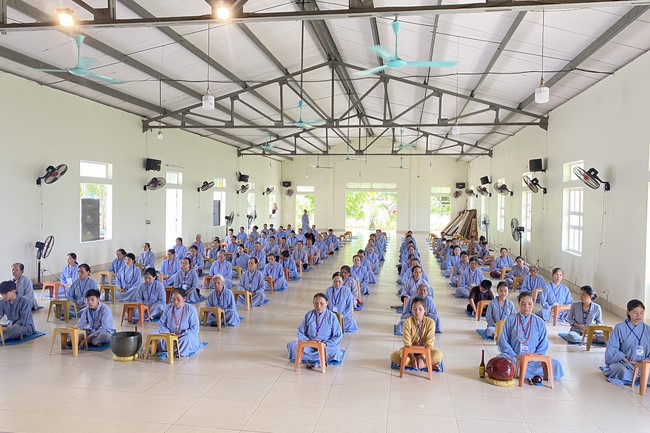 One - Day Practice at Dong Cao pagoda, Thanh Hoa