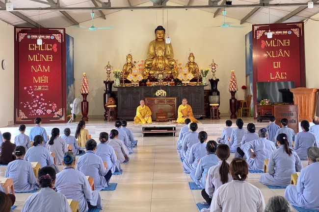 One - Day Practice at Dong Cao pagoda, Thanh Hoa