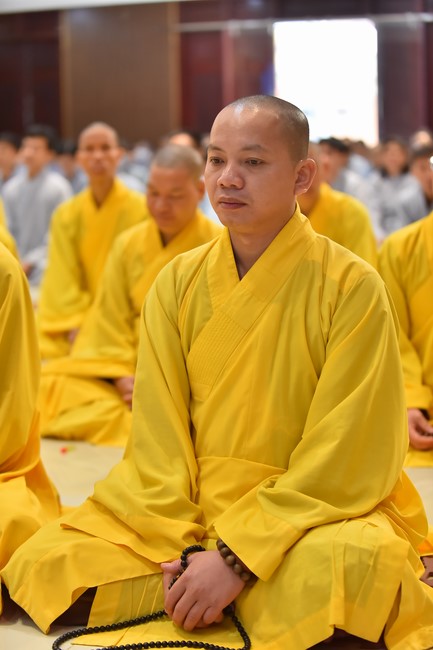 Most Thich Thai Hoa visiting and preaching Dharma talks at Hoang Phap's Rain-Retreat School