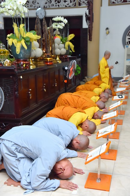 Repentance ceremony on June 29th, Year of the Cat