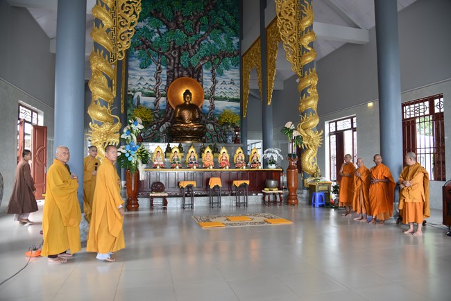 Handing-over ceremony a charity house, and offering to rain-retreat Schools in Hau Giang of the Charity Board