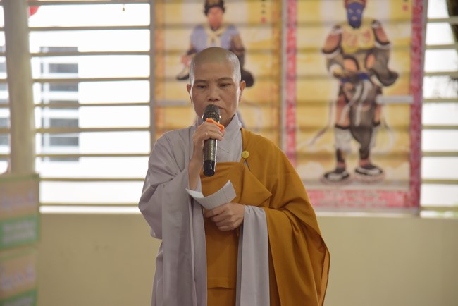 Handing-over ceremony a charity house, and offering to rain-retreat Schools in Hau Giang of the Charity Board