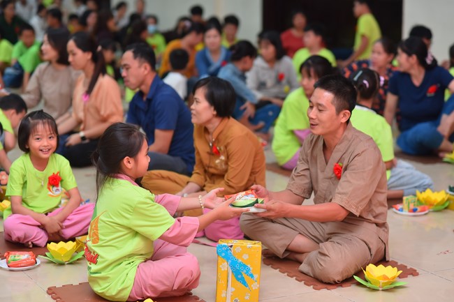 Lễ Vu Lan Báo Hiếu lớp Ươm Mầm Trí Tuệ