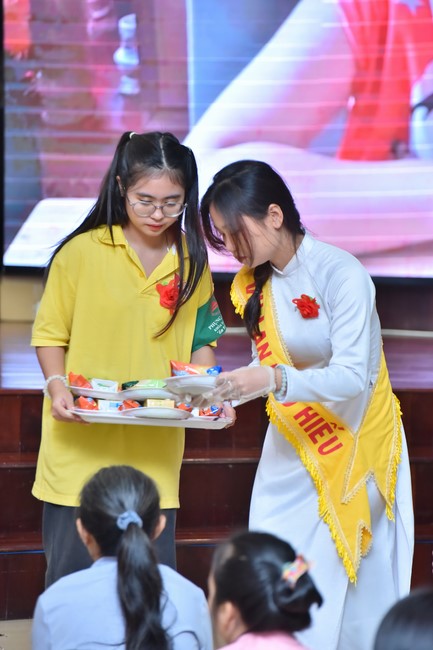 Lễ Vu Lan Báo Hiếu lớp Ươm Mầm Trí Tuệ