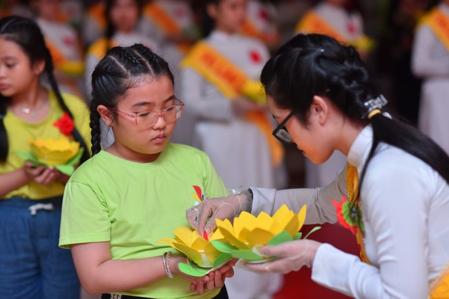 Lễ Vu Lan Báo Hiếu lớp Ươm Mầm Trí Tuệ