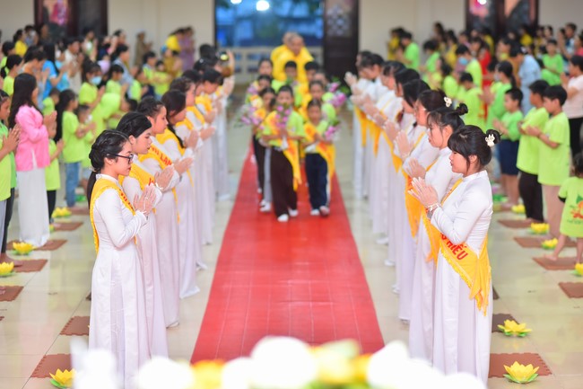 Lễ Vu Lan Báo Hiếu lớp Ươm Mầm Trí Tuệ