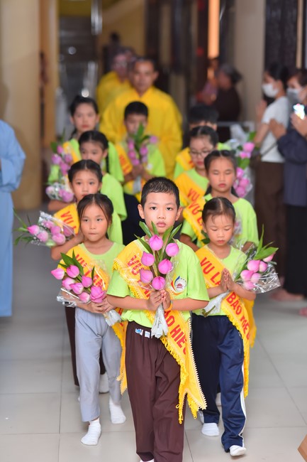 Lễ Vu Lan Báo Hiếu lớp Ươm Mầm Trí Tuệ