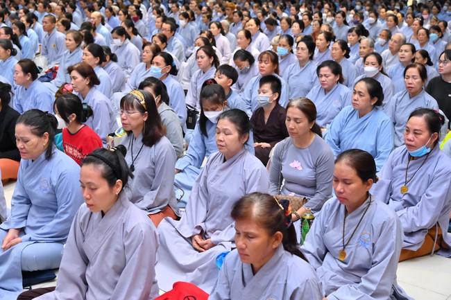 76th Dharma Light Program