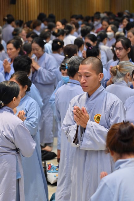 76th Dharma Light Program