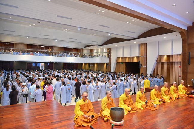 76th Dharma Light Program