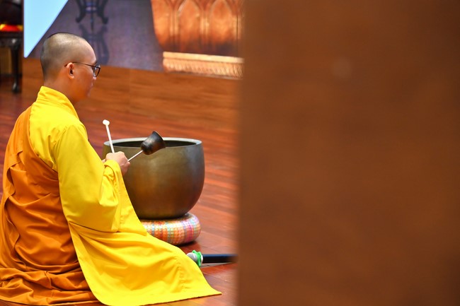 76th Dharma Light Program