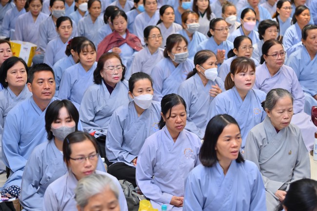 76th Dharma Light Program