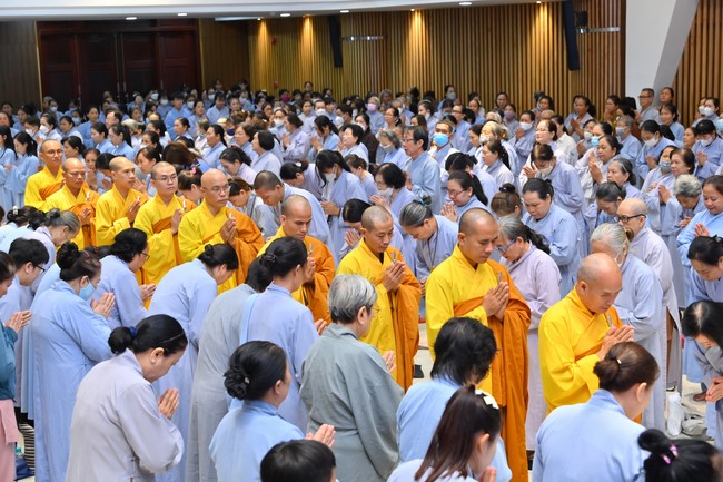 76th Dharma Light Program