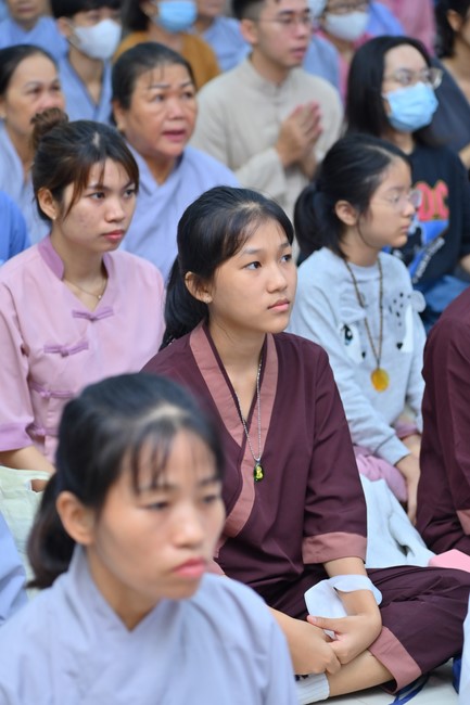 76th Dharma Light Program