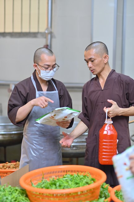 76th Dharma Light Program