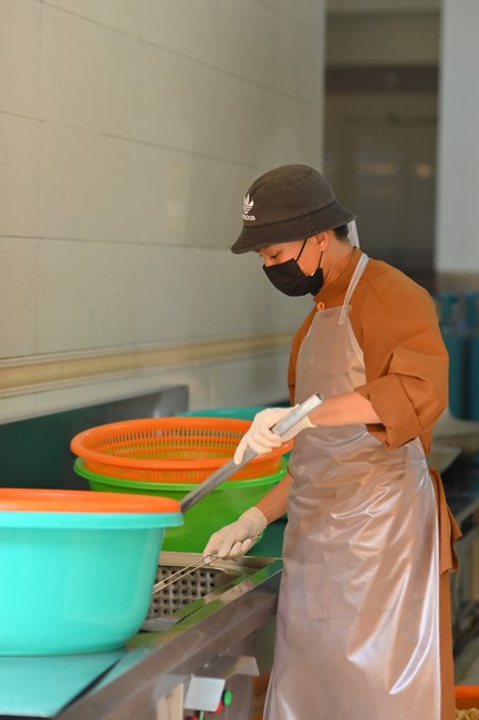 76th Dharma Light Program