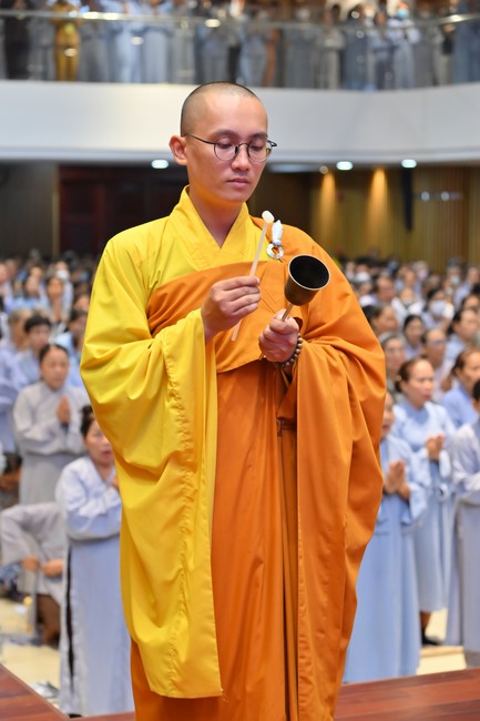 76th Dharma Light Program