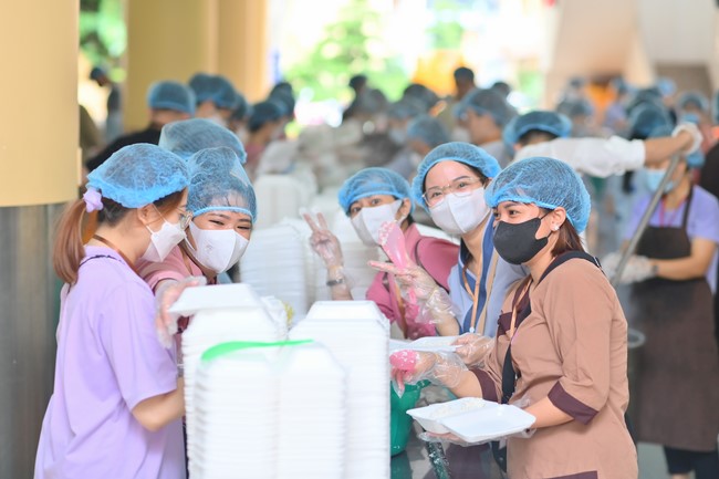 76th Dharma Light Program