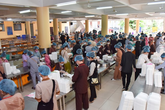 76th Dharma Light Program