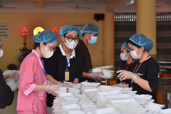 76th Dharma Light Program