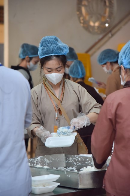 76th Dharma Light Program