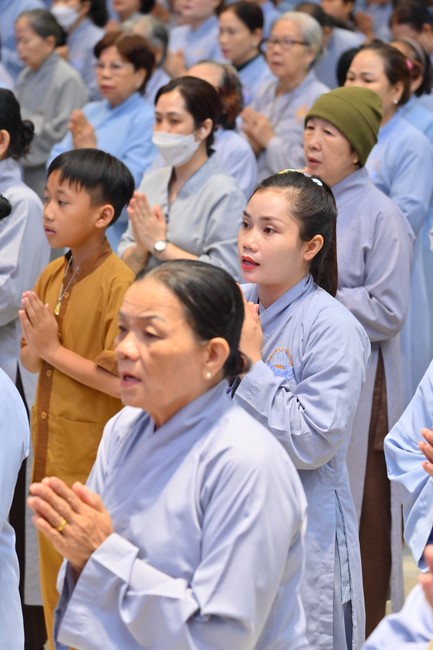 76th Dharma Light Program