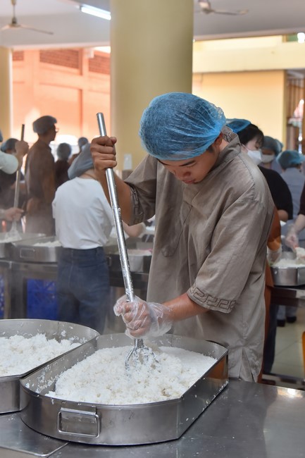 76th Dharma Light Program