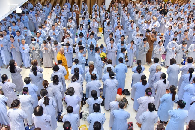 76th Dharma Light Program