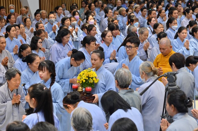76th Dharma Light Program