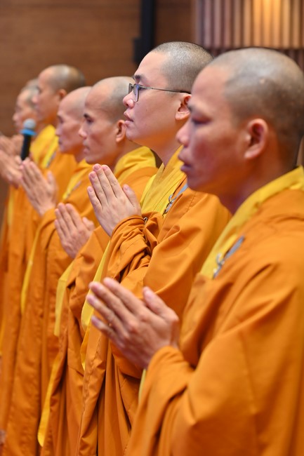 76th Dharma Light Program