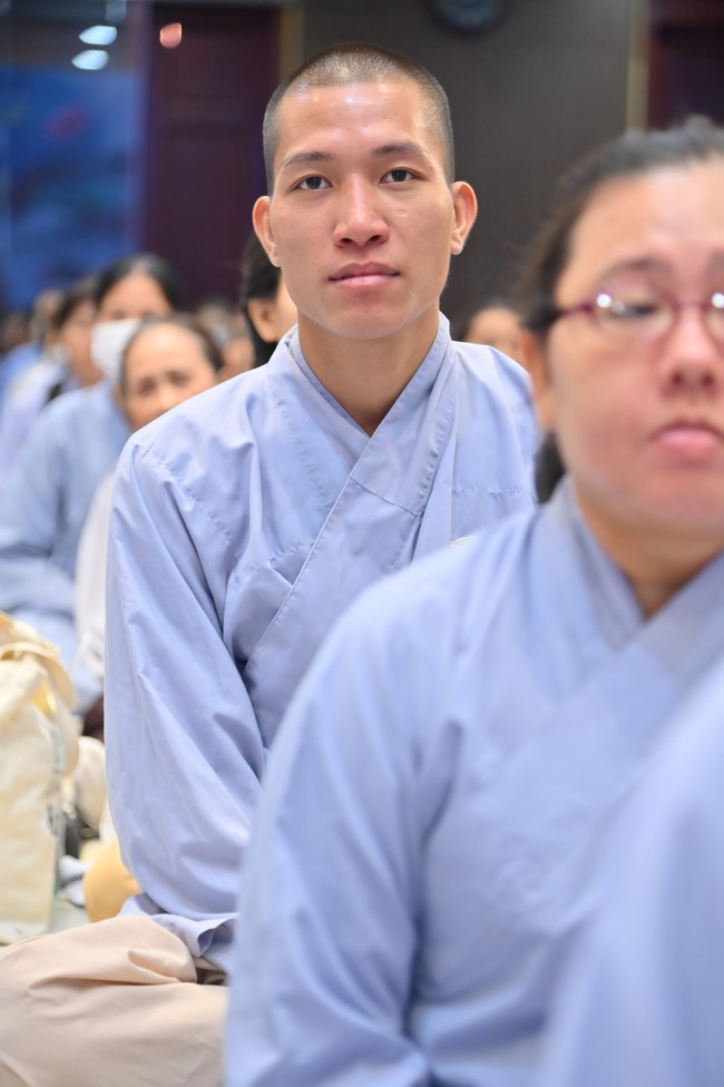 76th Dharma Light Program