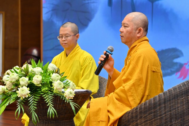 76th Dharma Light Program