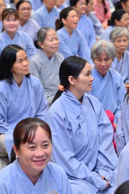 76th Dharma Light Program