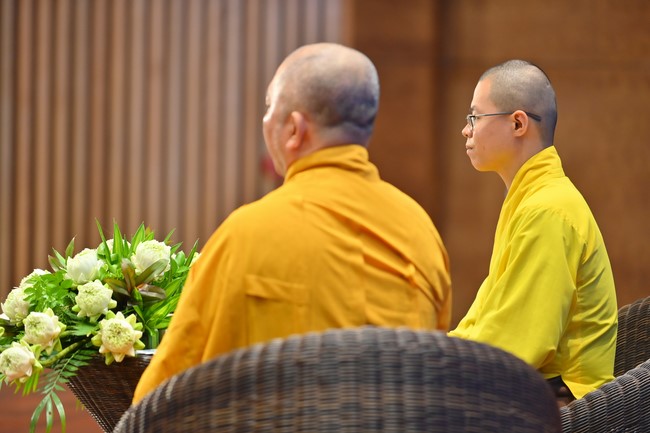 76th Dharma Light Program