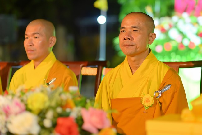 Ullambana Ceremony holding by Hieu and Thuong Group