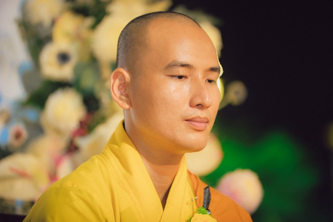 Ullambana Ceremony holding by Hieu and Thuong Group