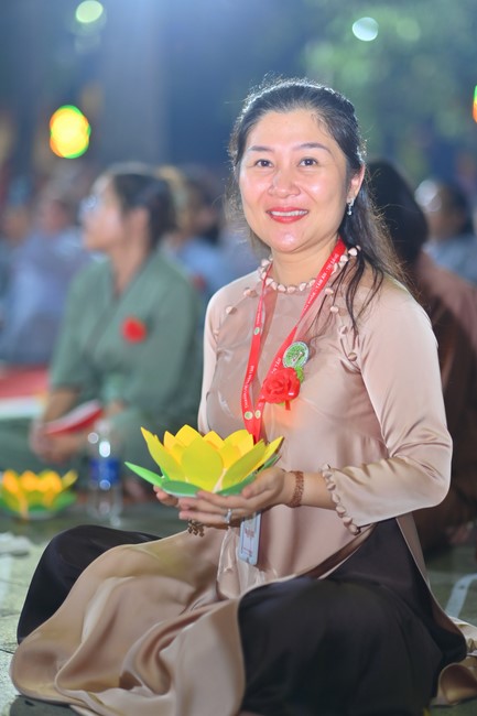 Ullambana Ceremony holding by Hieu and Thuong Group