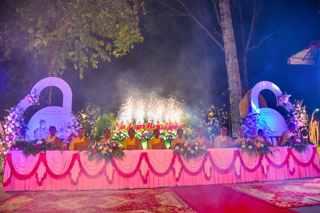 Ullambana Ceremony holding by Hieu and Thuong Group