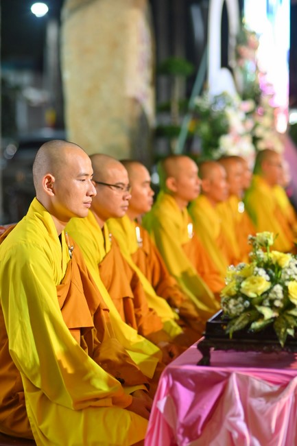Ullambana Ceremony holding by Hieu and Thuong Group