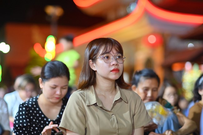 Ullambana Ceremony holding by Hieu and Thuong Group