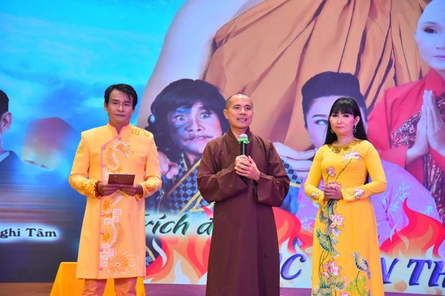 Performance night Drinking water, remembering its source on the Ullambana season