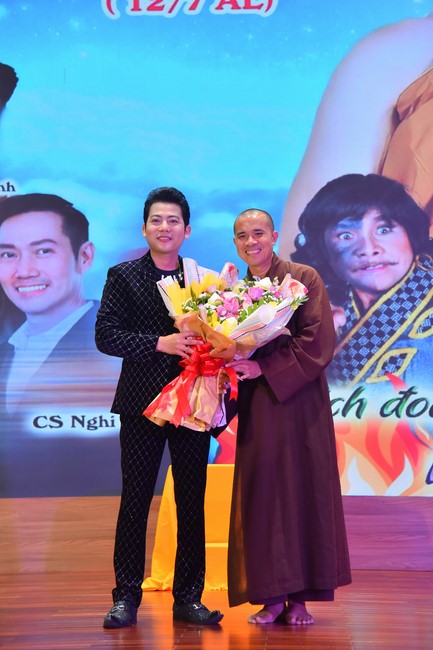 Performance night Drinking water, remembering its source on the Ullambana season