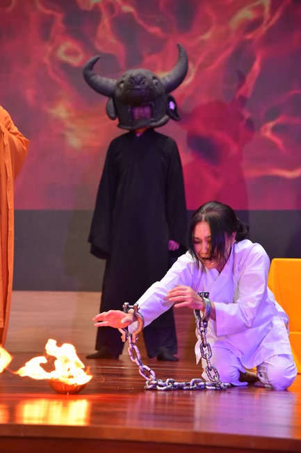 Performance night Drinking water, remembering its source on the Ullambana season