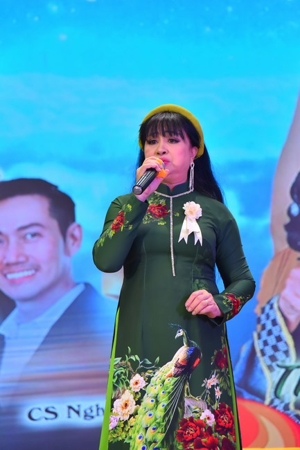 Performance night Drinking water, remembering its source on the Ullambana season