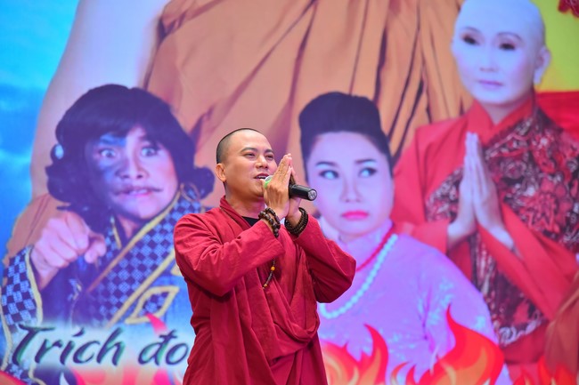 Performance night Drinking water, remembering its source on the Ullambana season