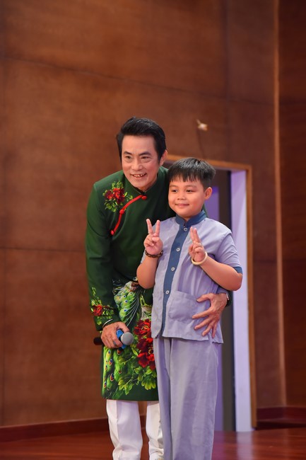 Performance night Drinking water, remembering its source on the Ullambana season