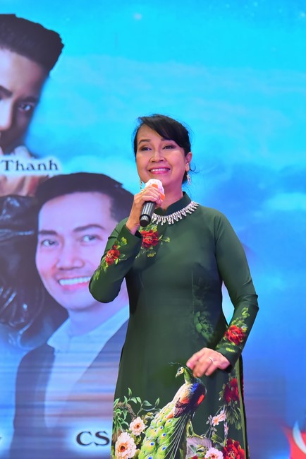 Performance night Drinking water, remembering its source on the Ullambana season