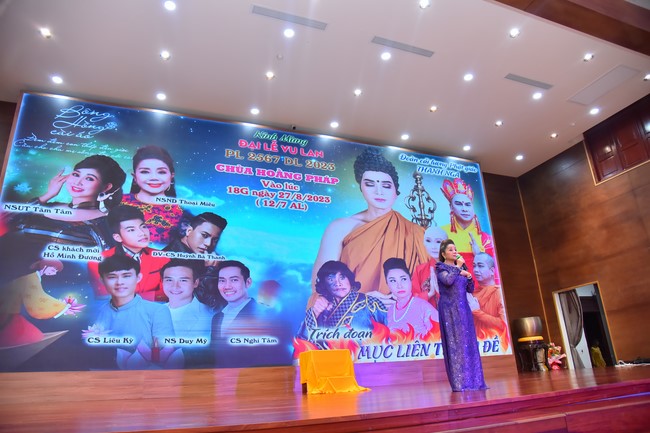 Performance night Drinking water, remembering its source on the Ullambana season